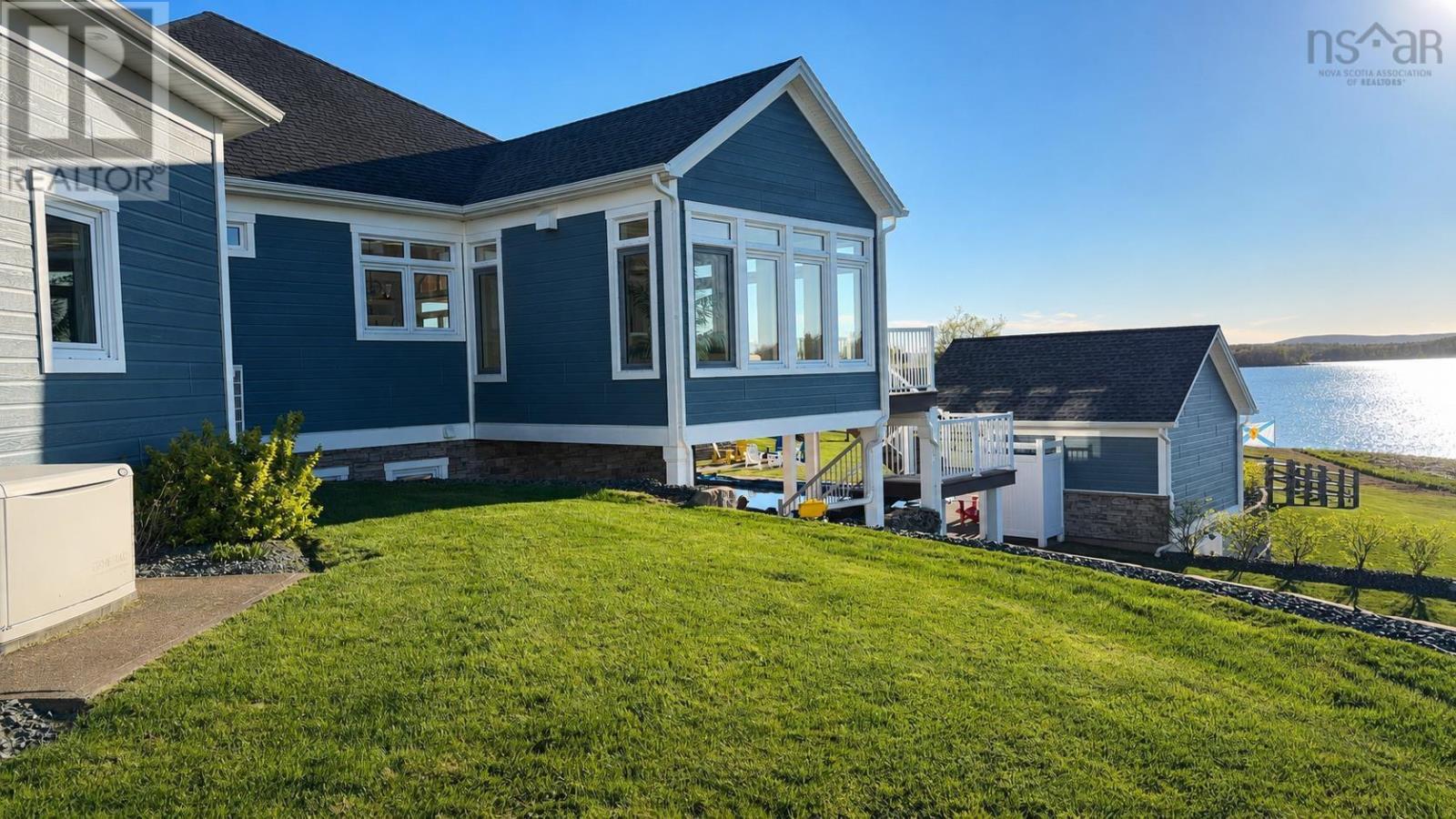 40 Heritage Lane - 41