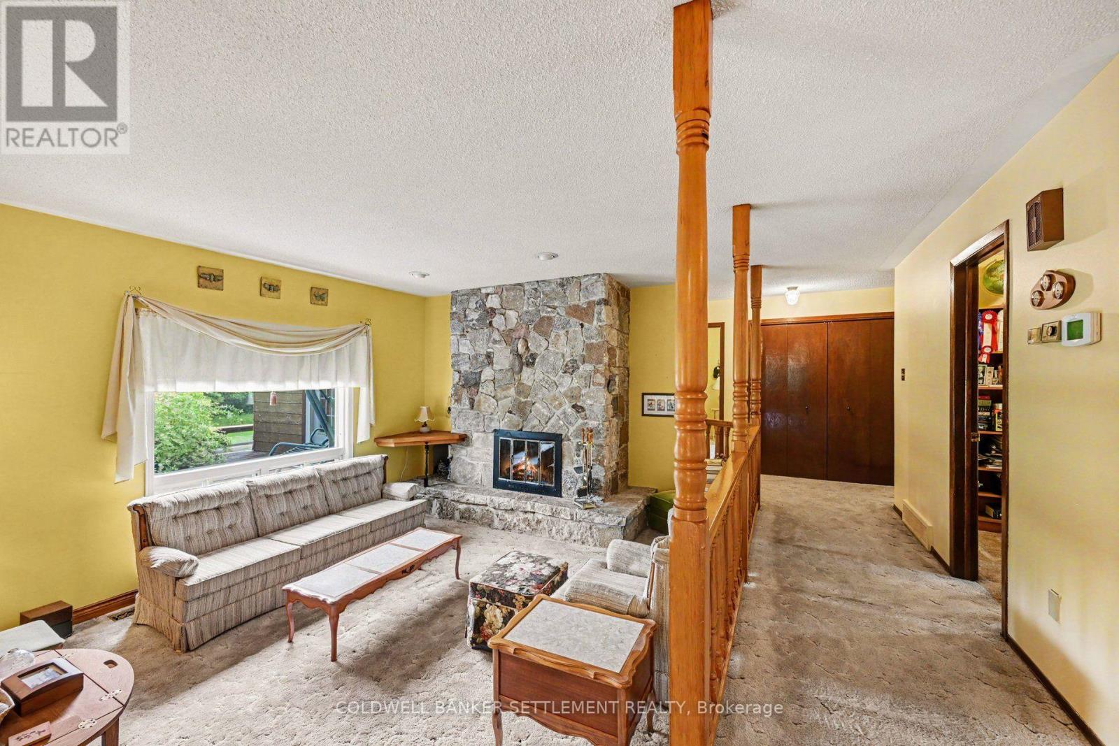 343 ENNIS ROAD - 12