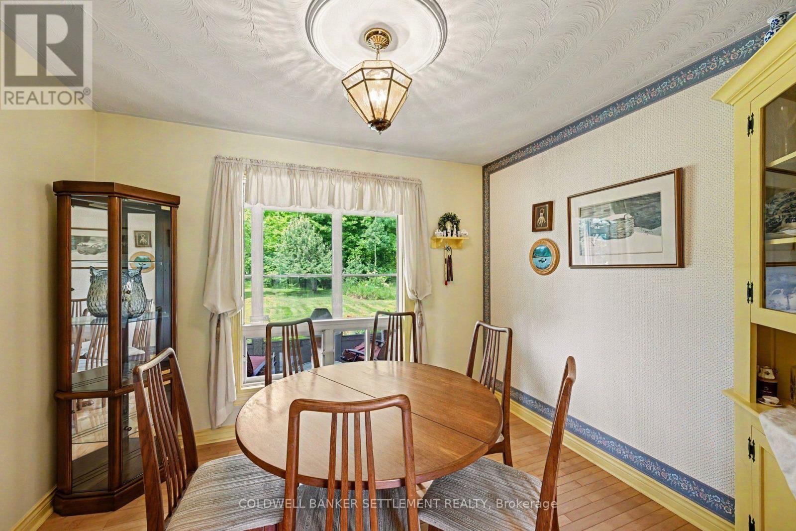 343 ENNIS ROAD - 19