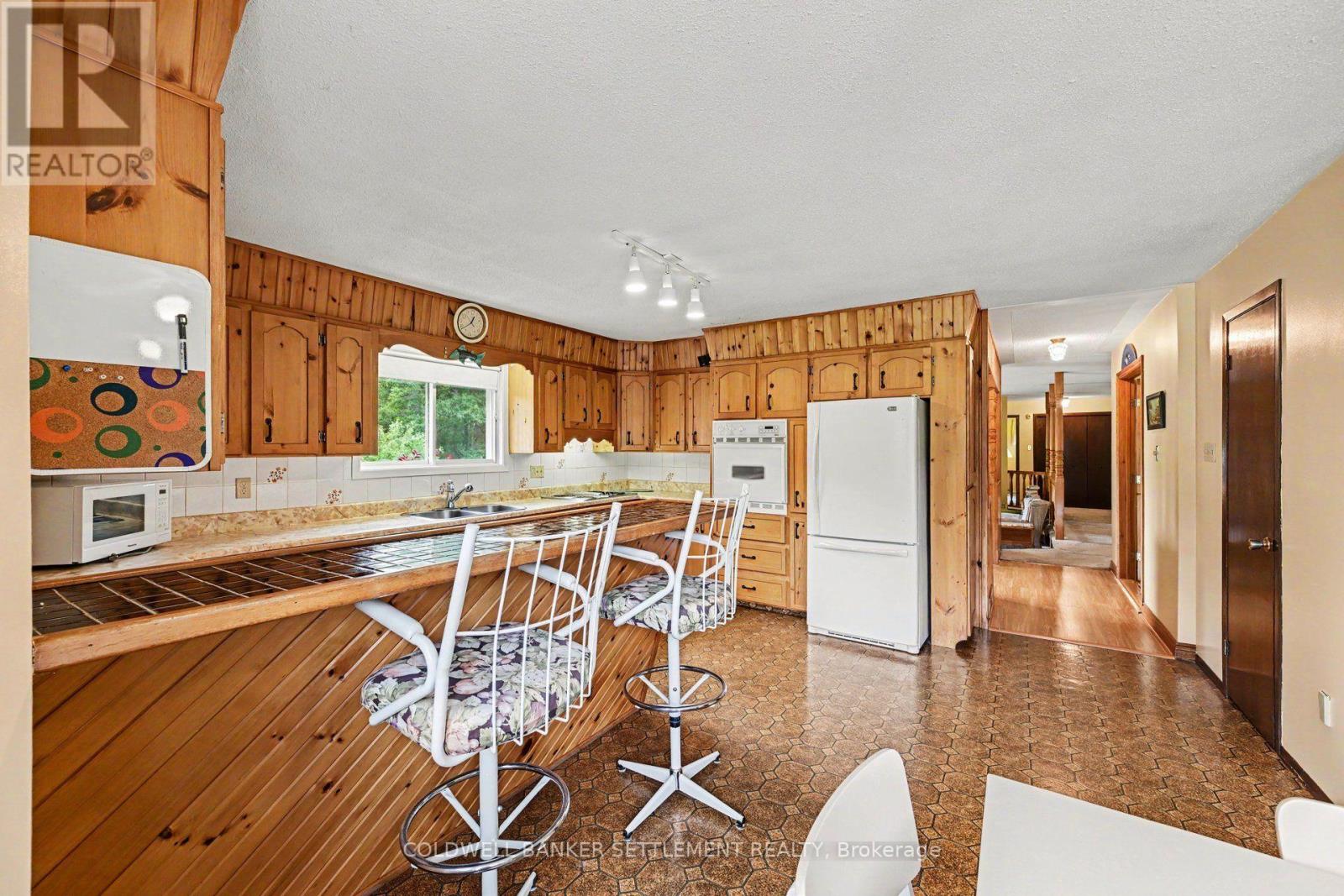 343 ENNIS ROAD - 23