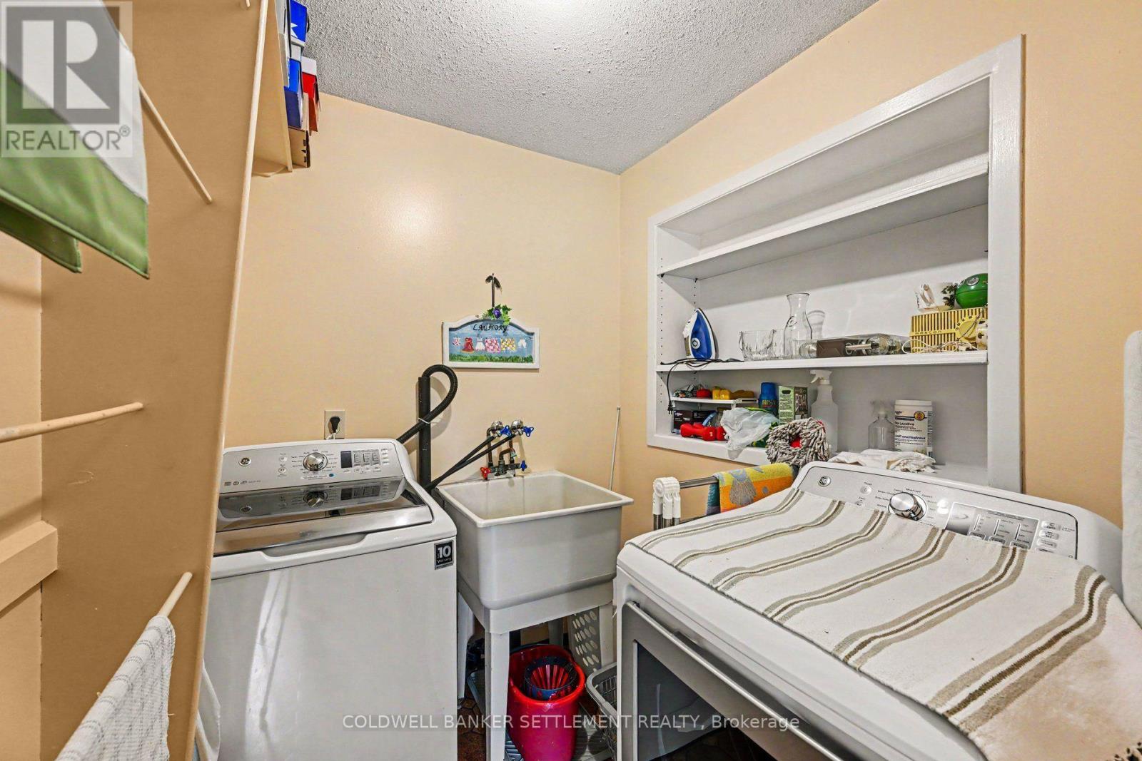343 ENNIS ROAD - 26