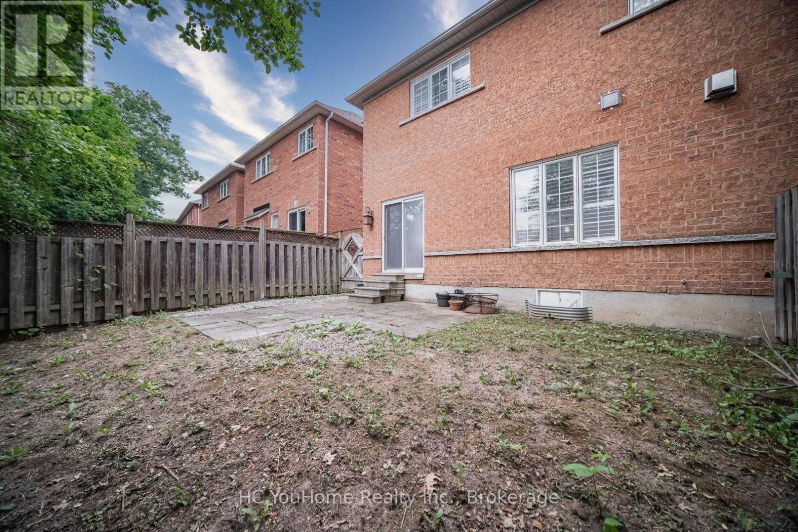 70 DOVETAIL DRIVE - 13
