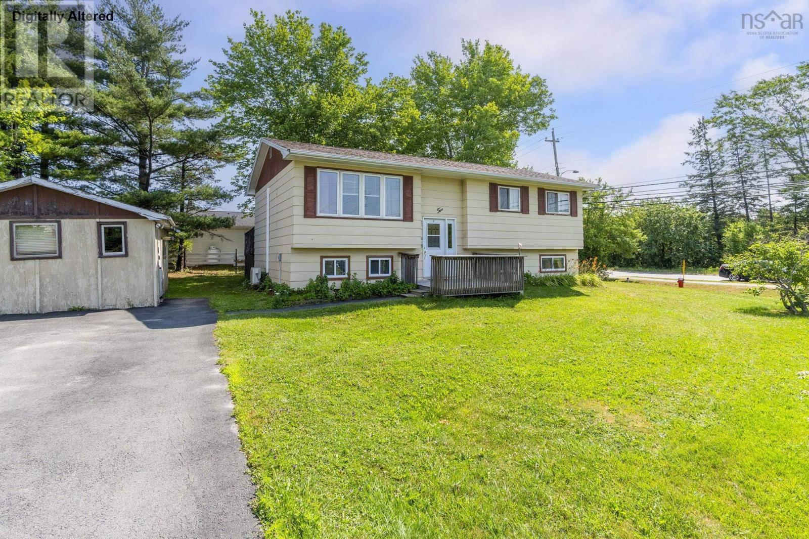 2 Elmwood Drive - 1