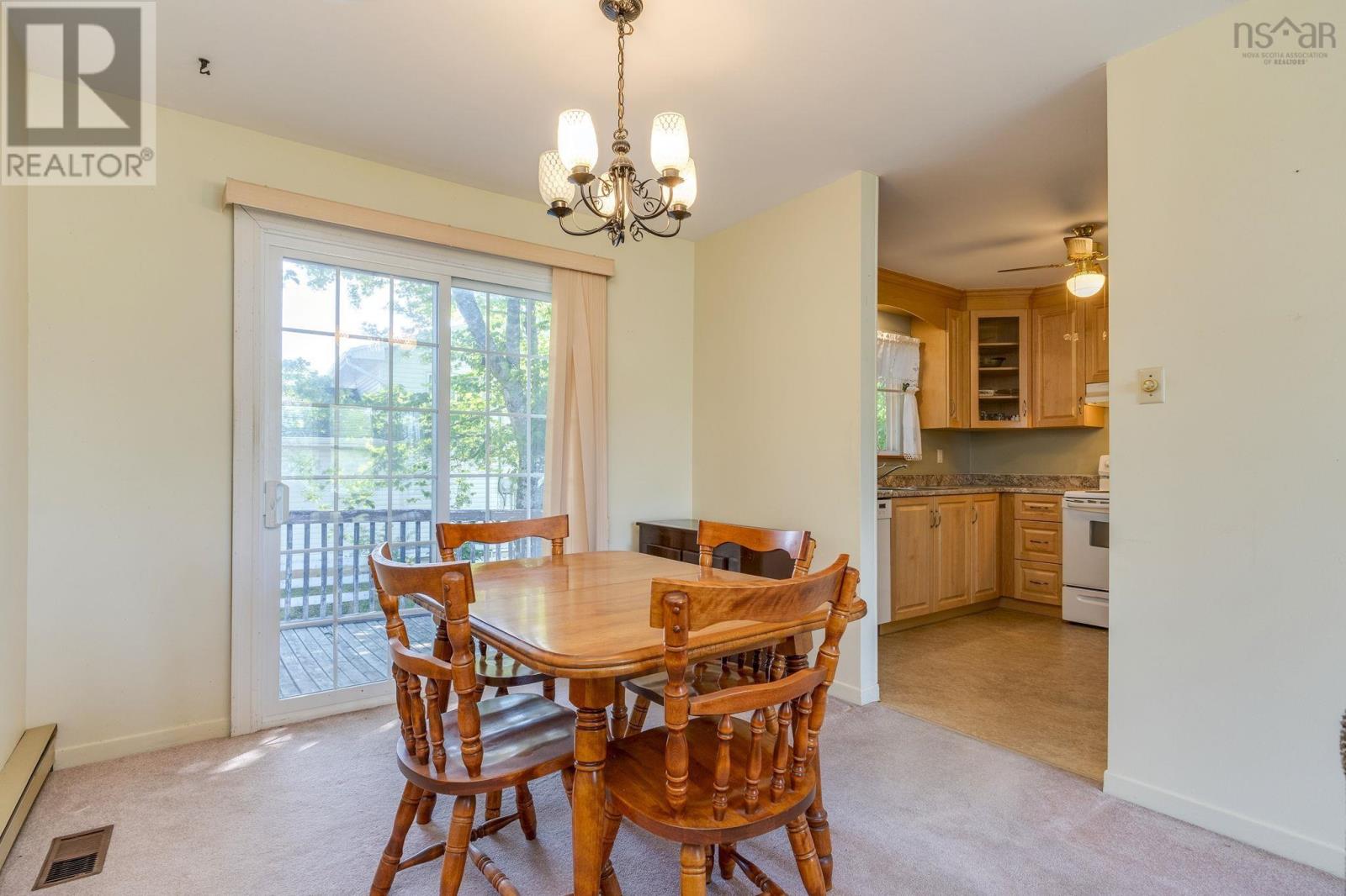 2 Elmwood Drive - 12