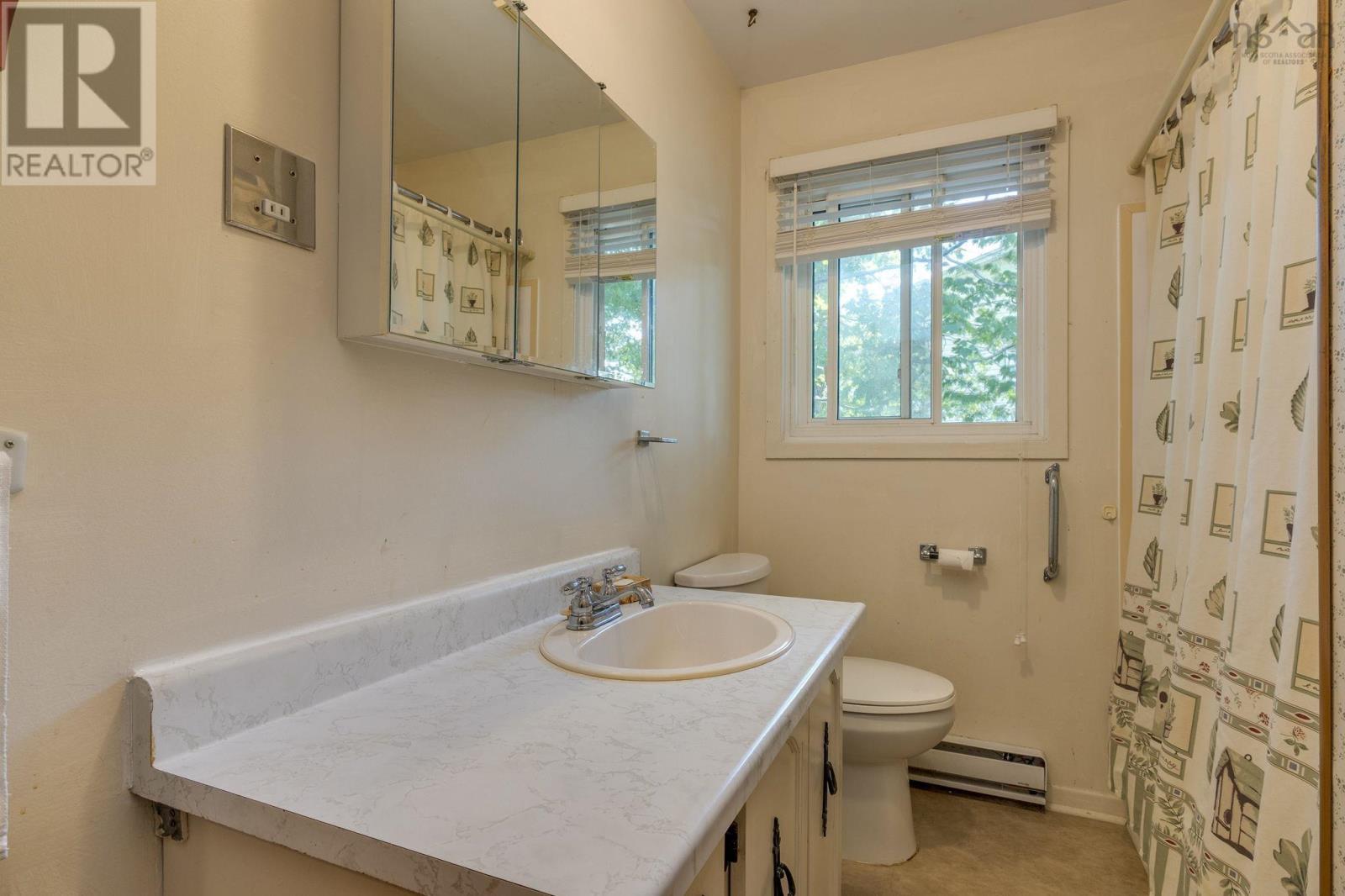 2 Elmwood Drive - 19