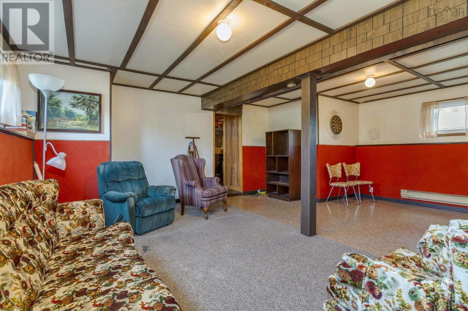 2 Elmwood Drive - 32