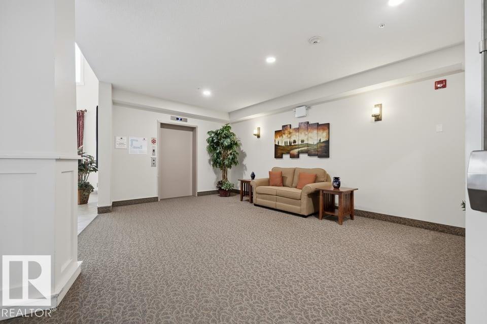 #205 511 QUEEN ST - 17
