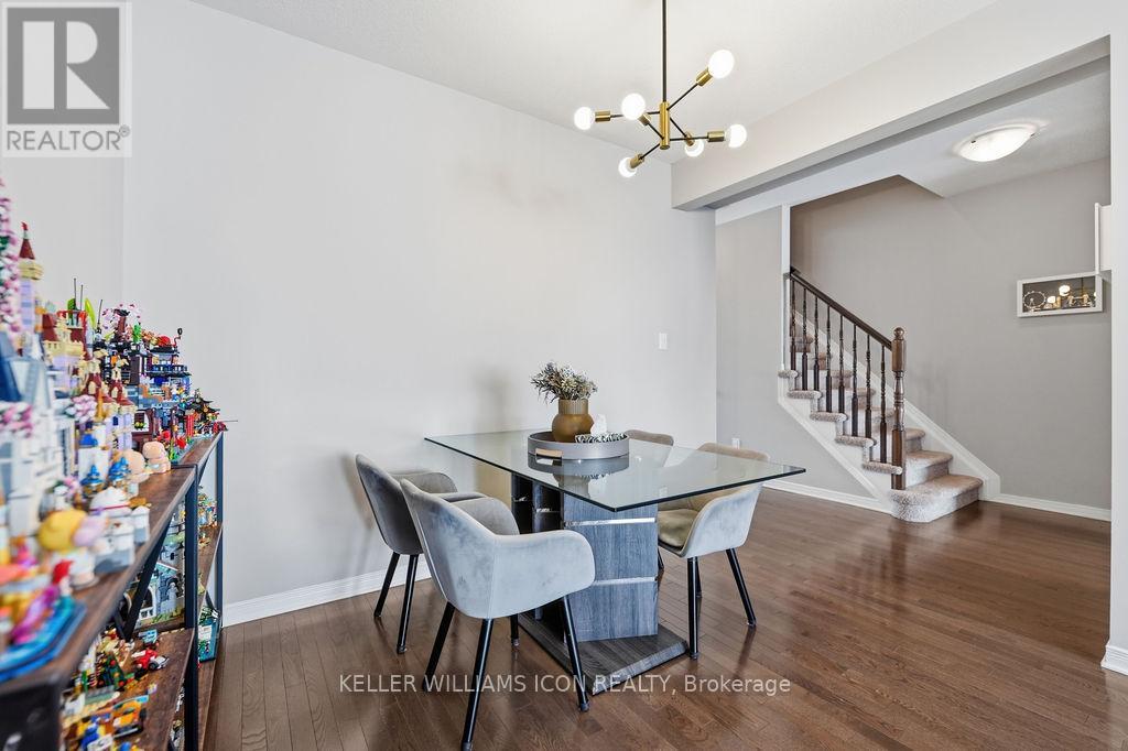 493 ASHBOURNE CRESCENT - 12