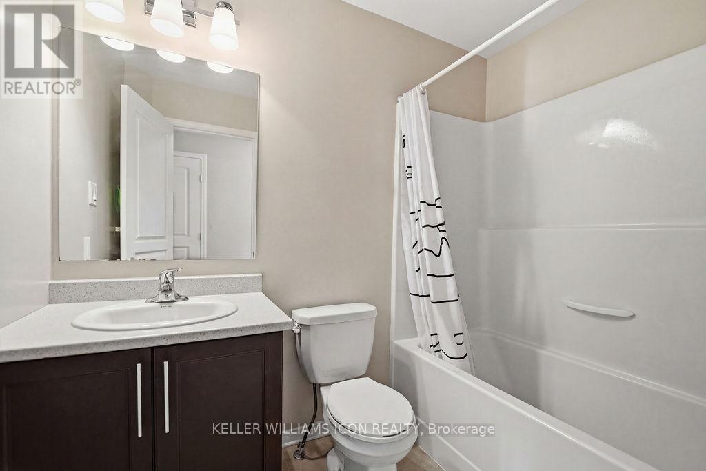 493 ASHBOURNE CRESCENT - 29