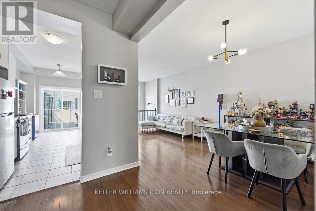 493 ASHBOURNE CRESCENT - 6