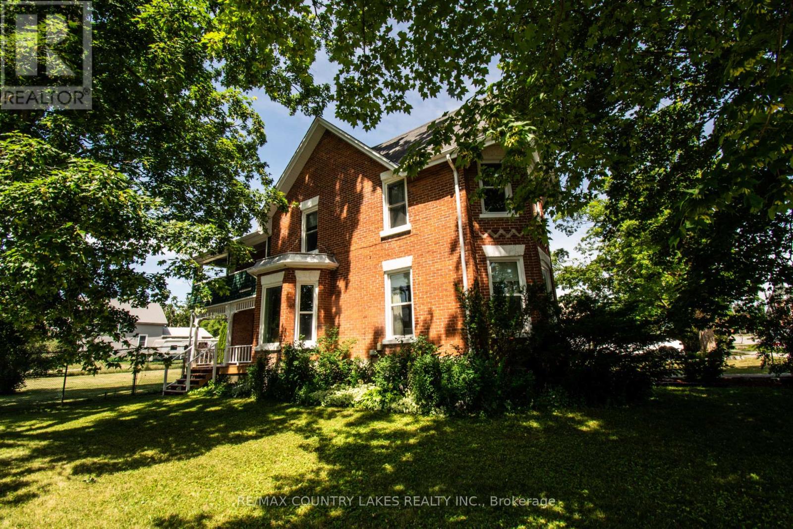 100 NAPPADALE STREET - 2