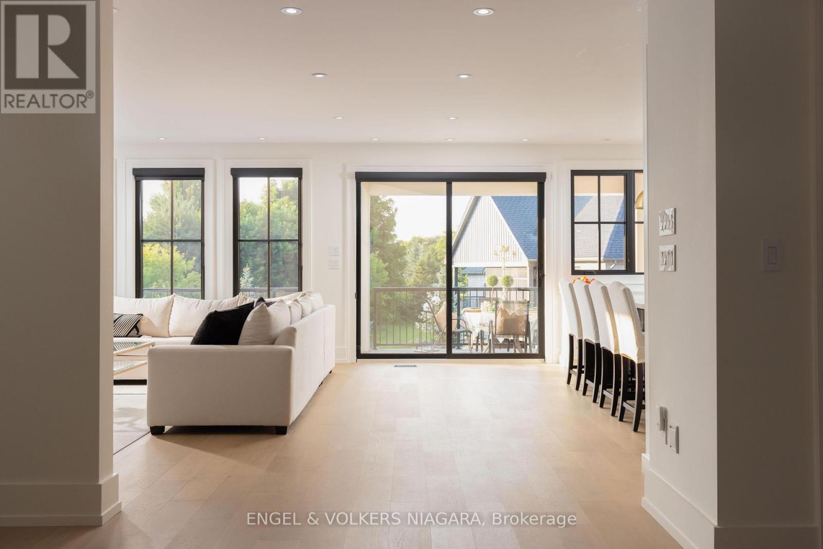 6 FEDORKOW LANE - Image 5