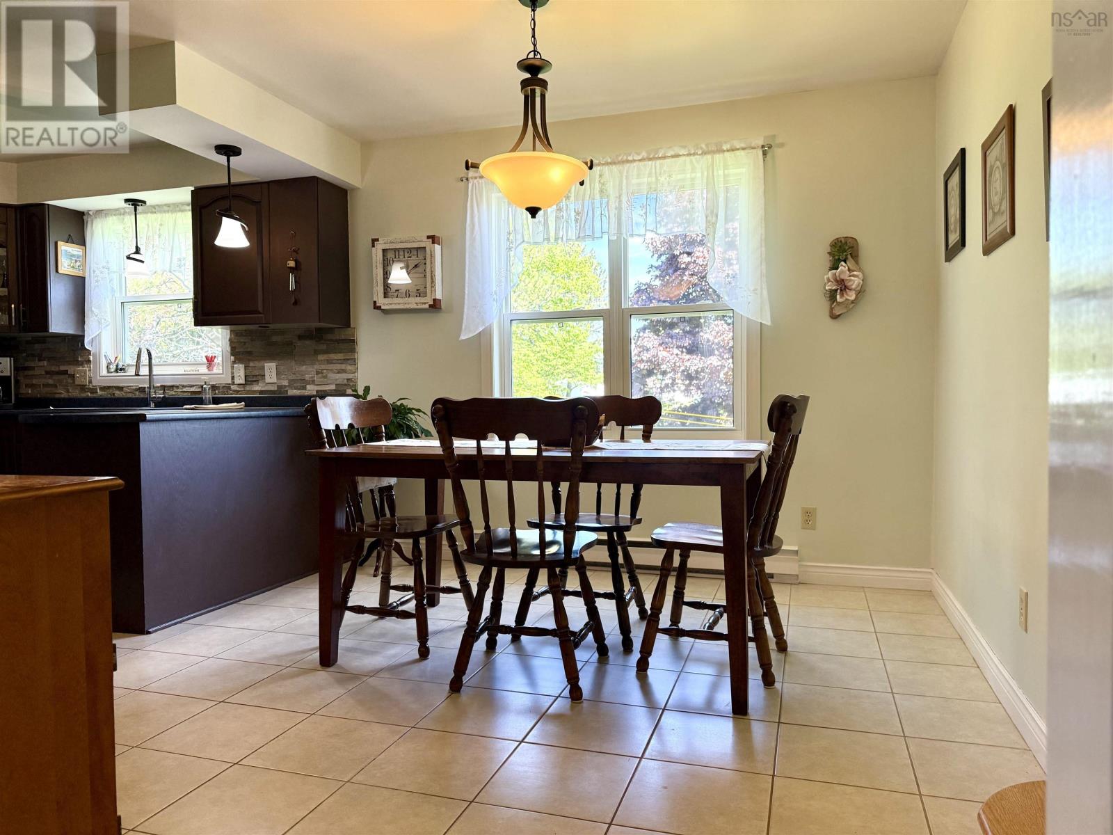 18 Fletcher Drive - 22