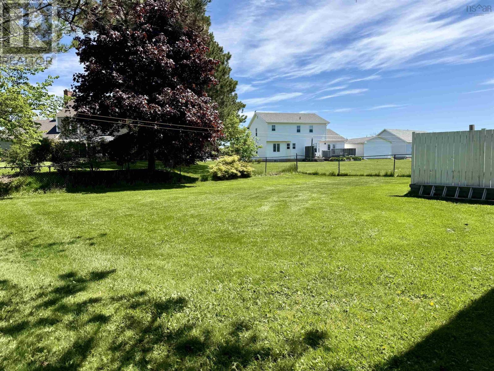 18 Fletcher Drive - 49