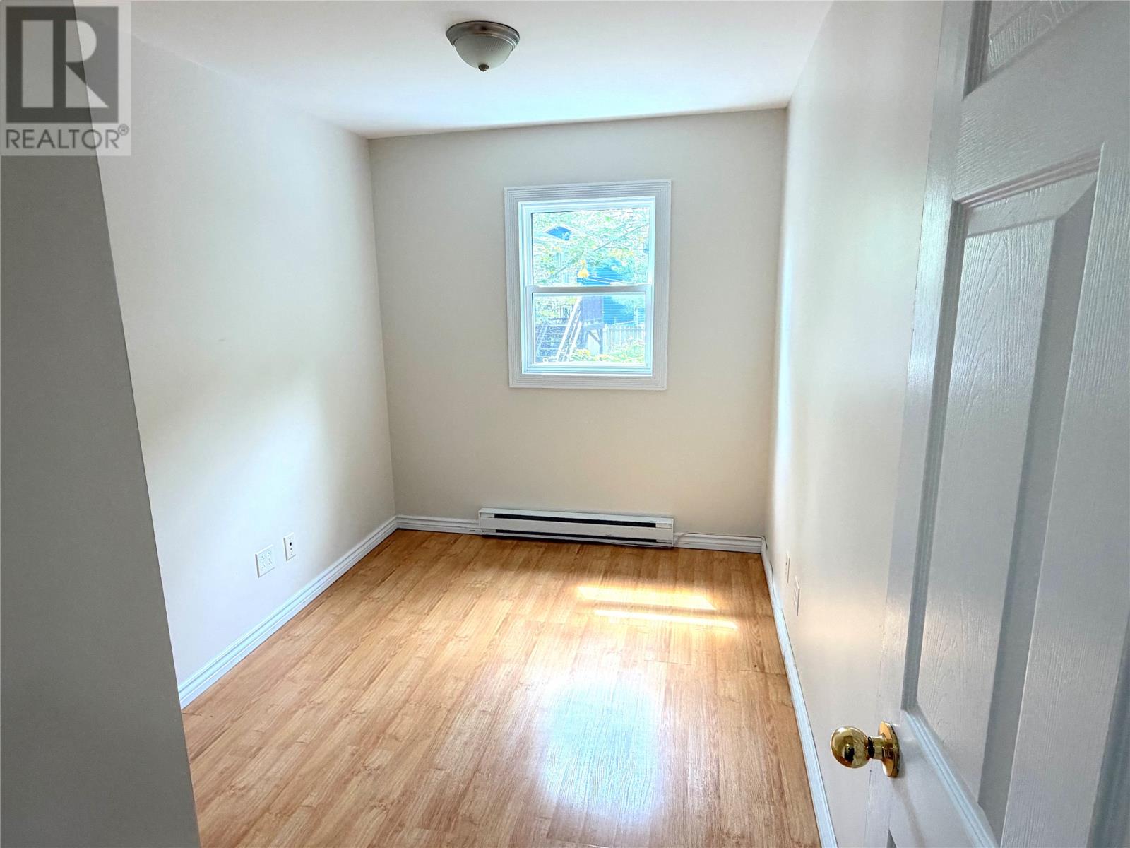 4 Edinburgh Drive - 17