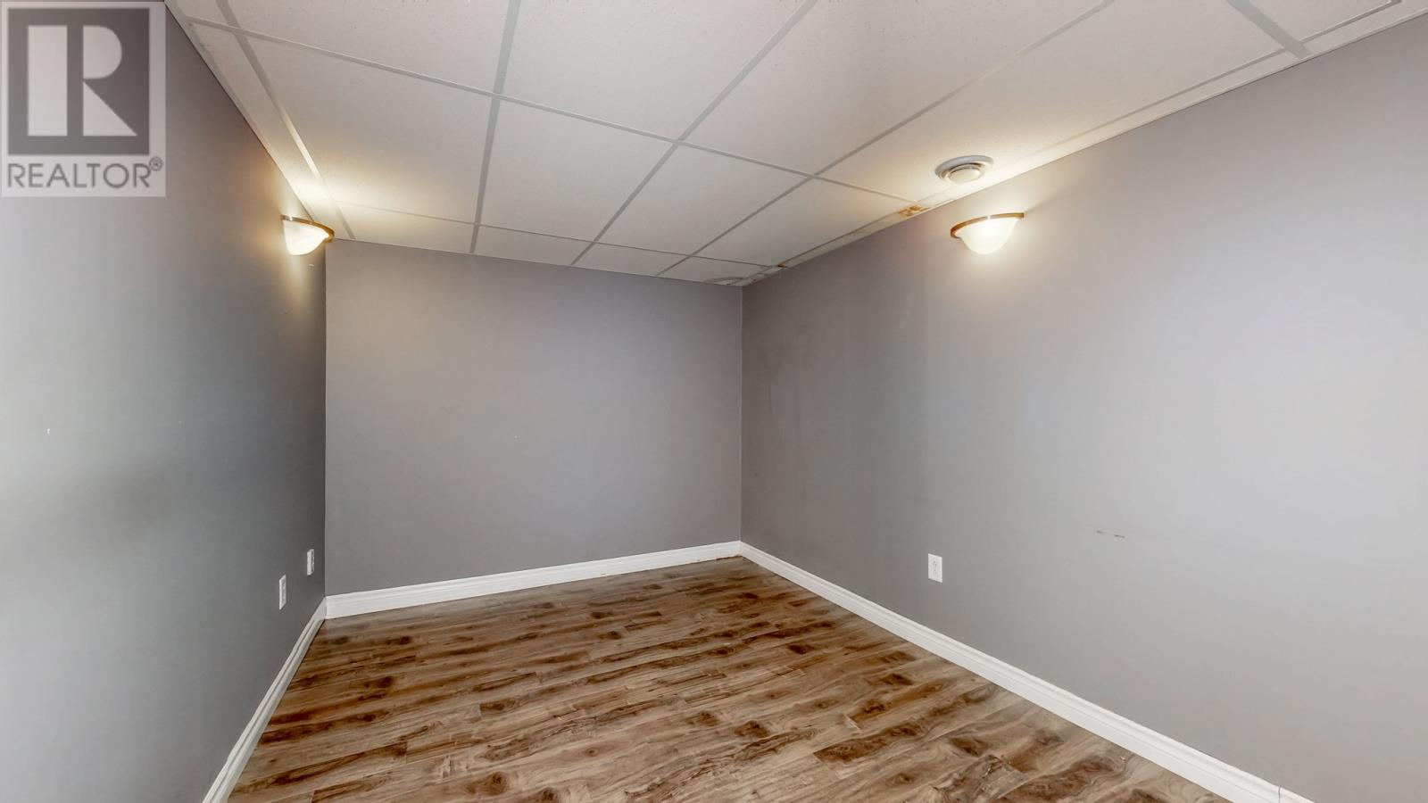 4 Edinburgh Drive - 30