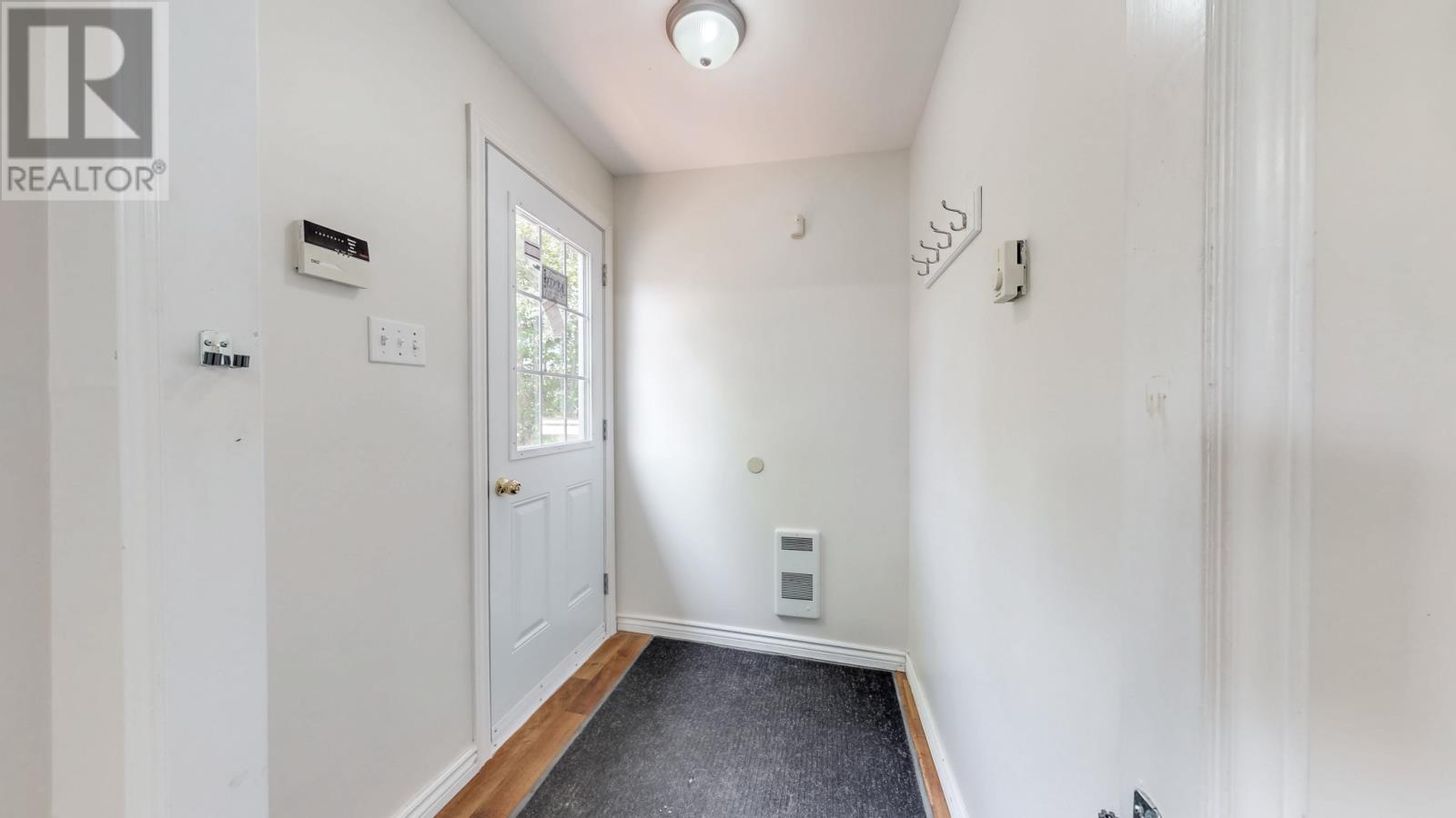 4 Edinburgh Drive - 4