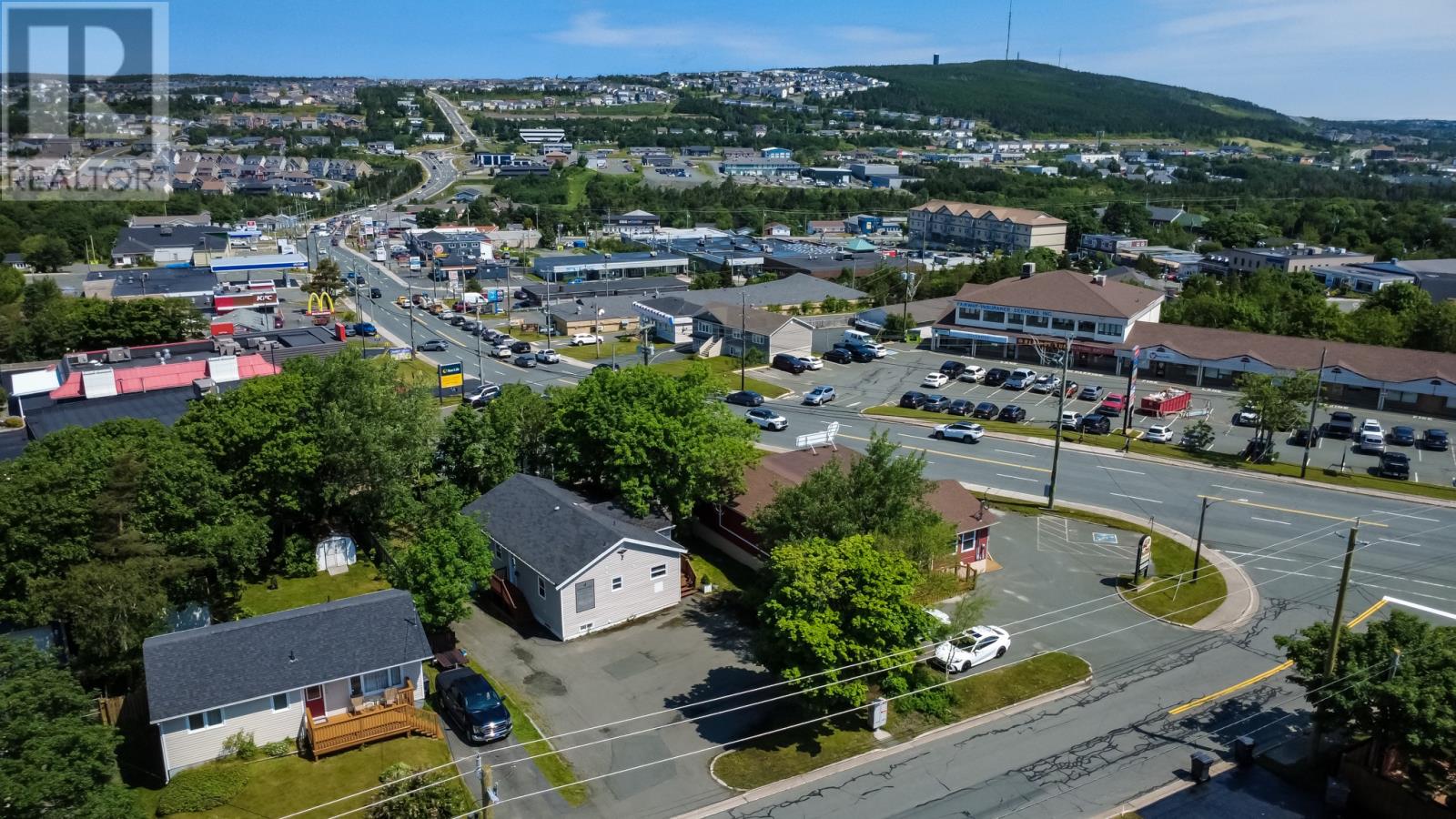 4 Edinburgh Drive - 39