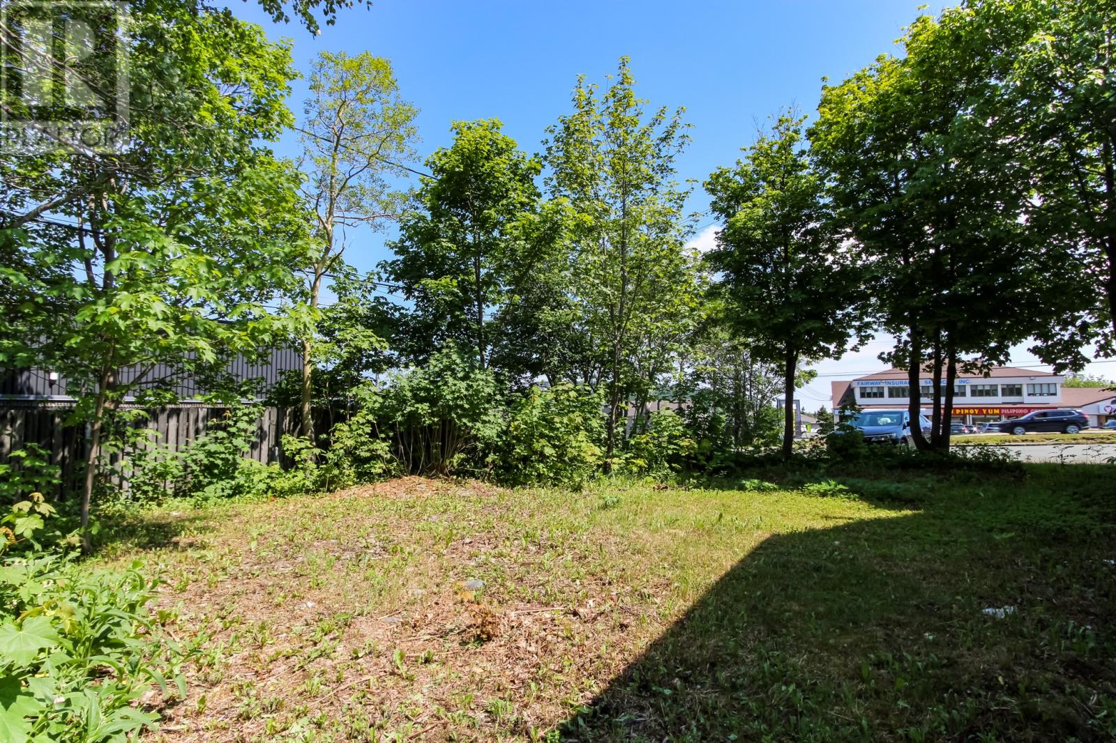 4 Edinburgh Drive - 47