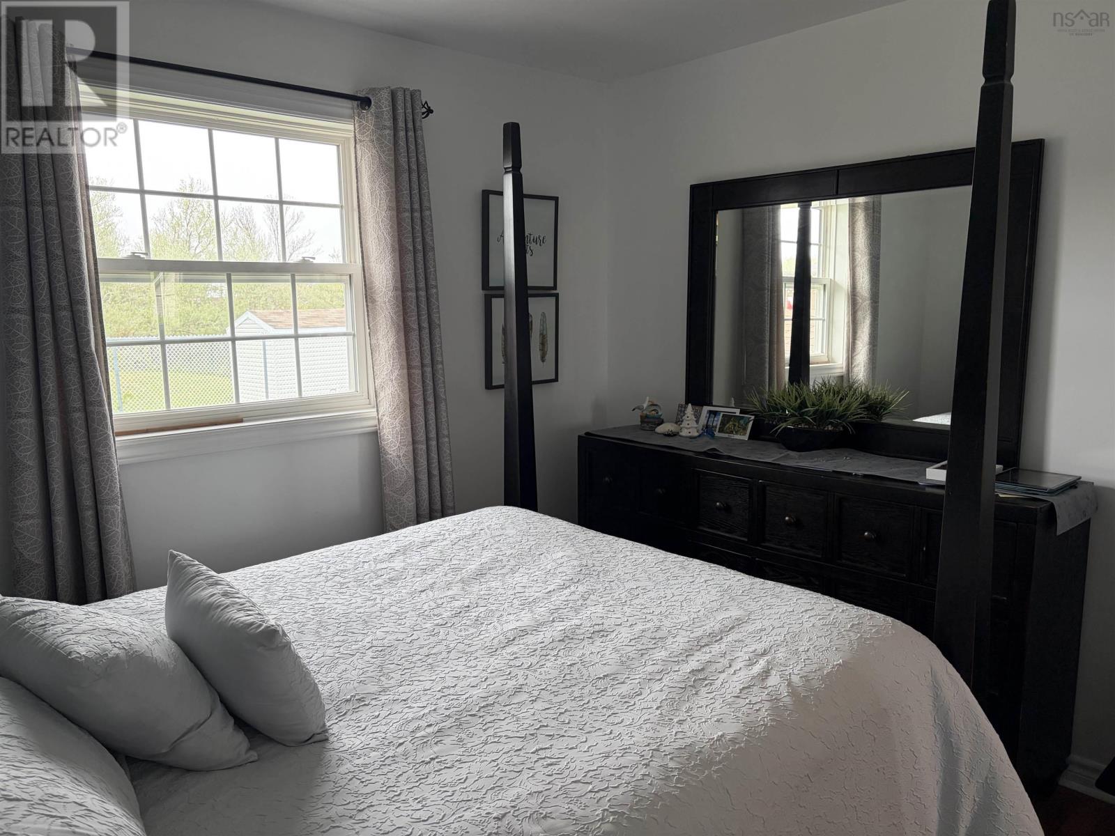 14 Drew Street - 12