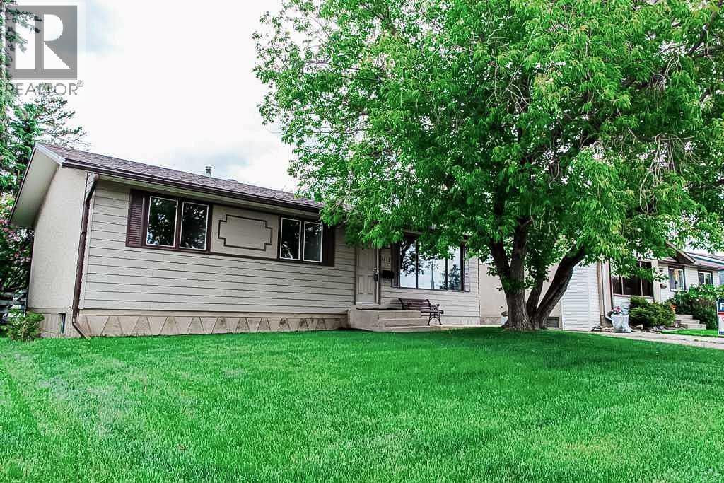 9616 91B Avenue - 1