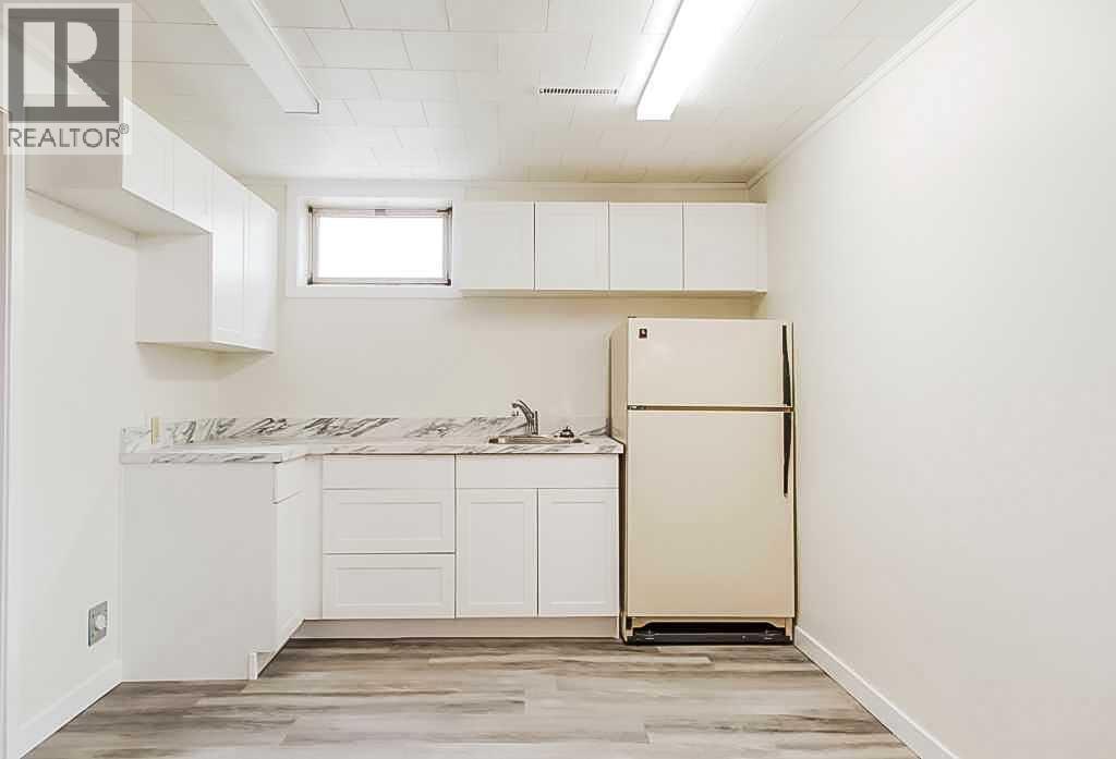 9616 91B Avenue - 19