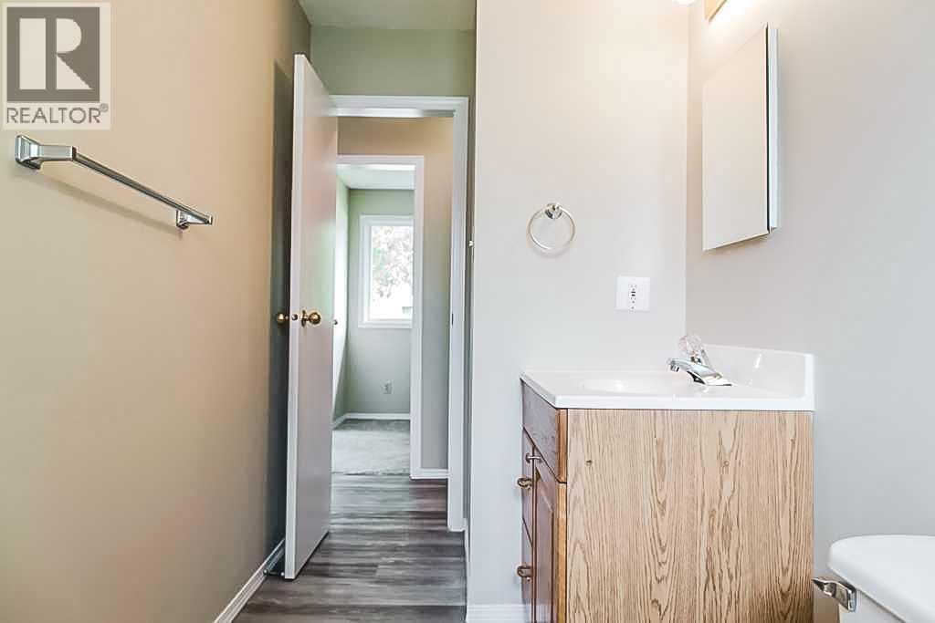 9616 91B Avenue - 16