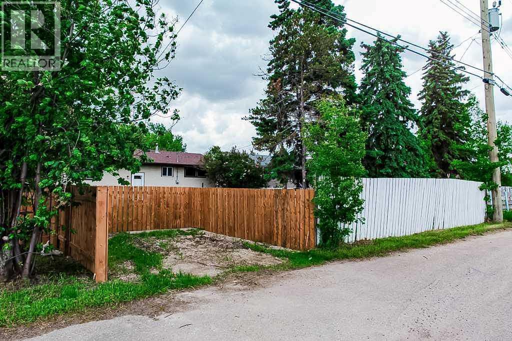 9616 91B Avenue - 29