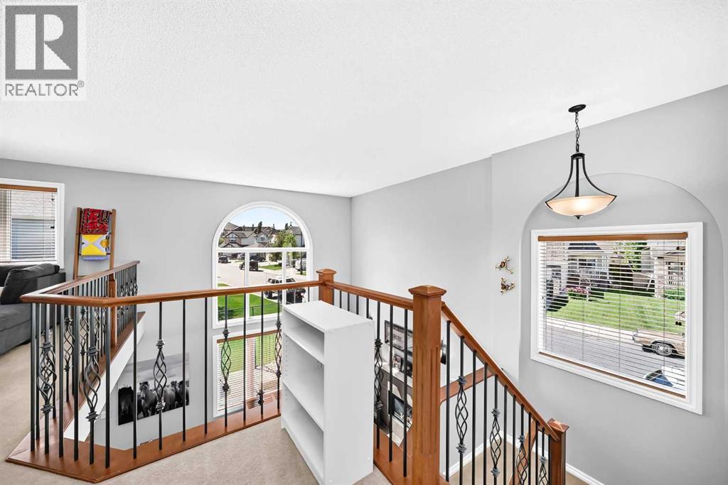 209 Crystal Green Point - 20