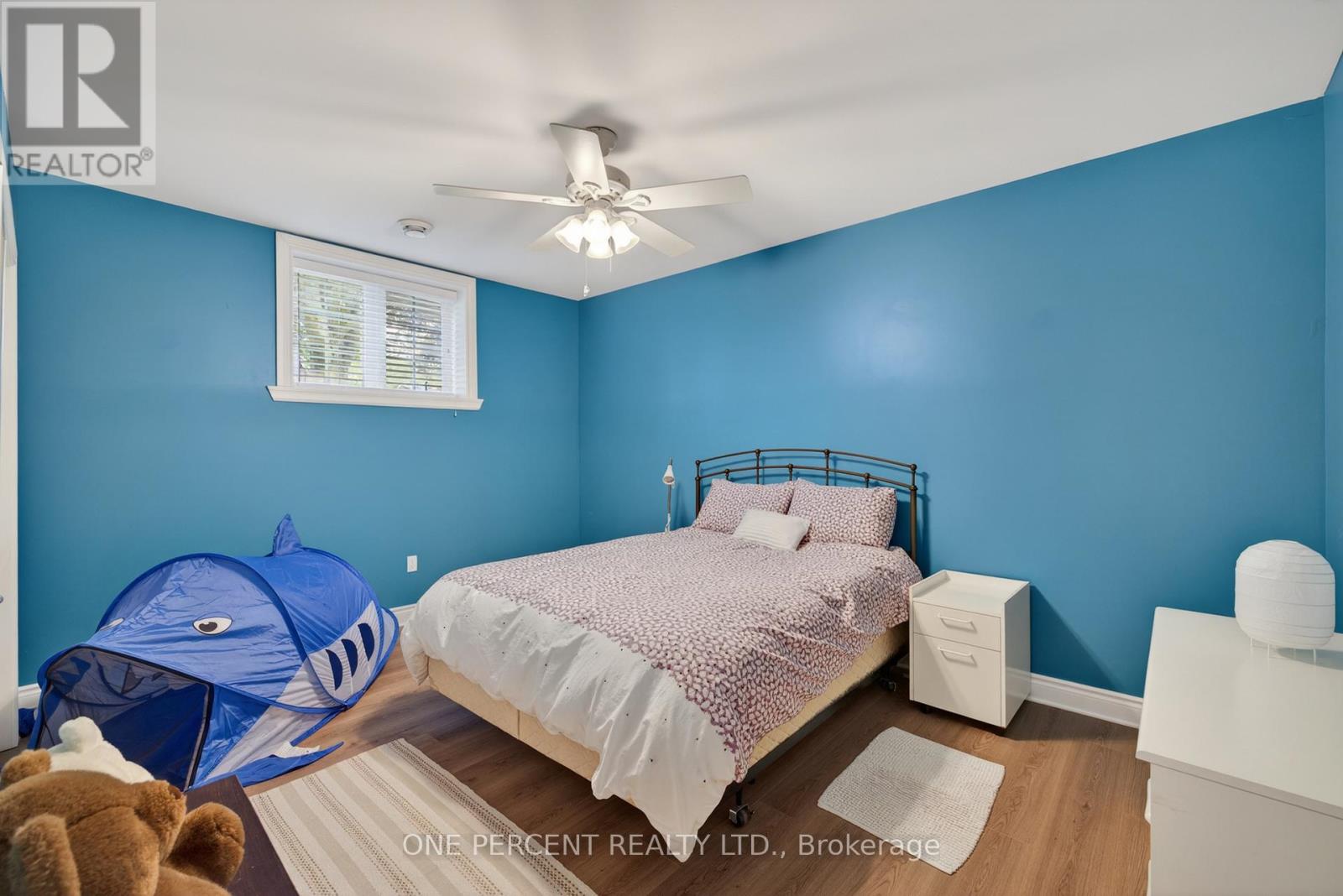 3061 BRIDGE STREET - 24