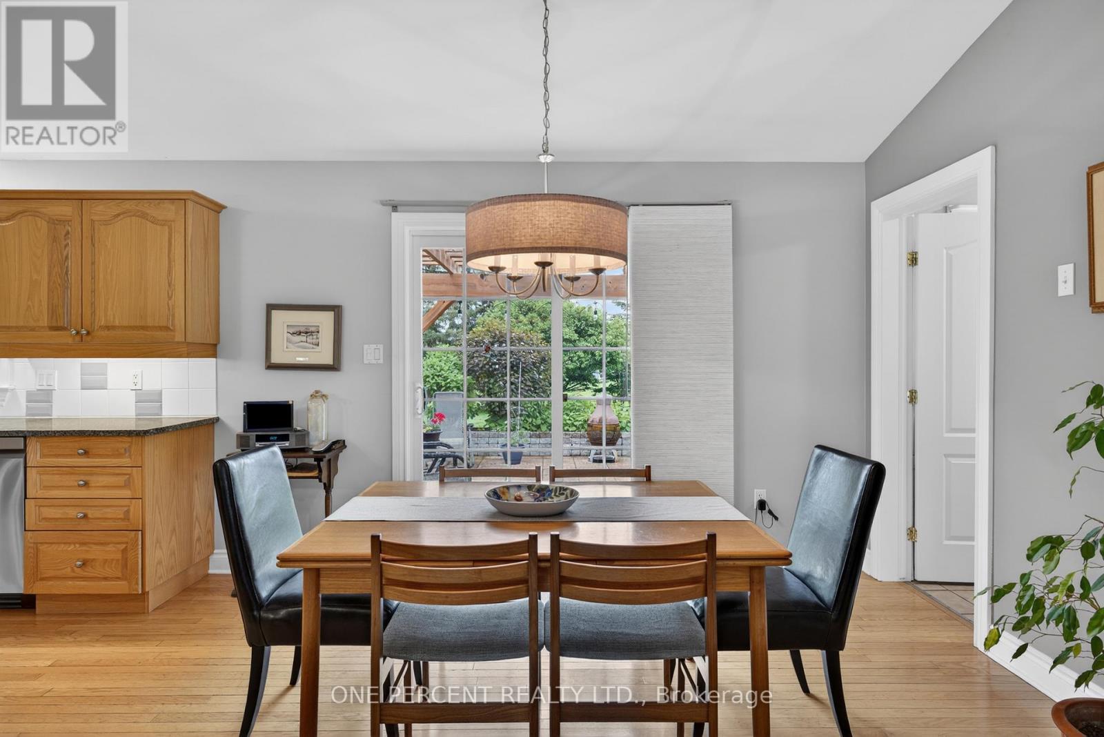 3061 BRIDGE STREET - 4