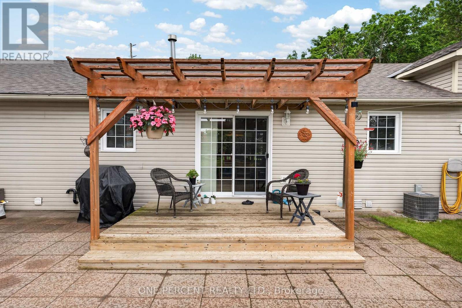 3061 BRIDGE STREET - 33