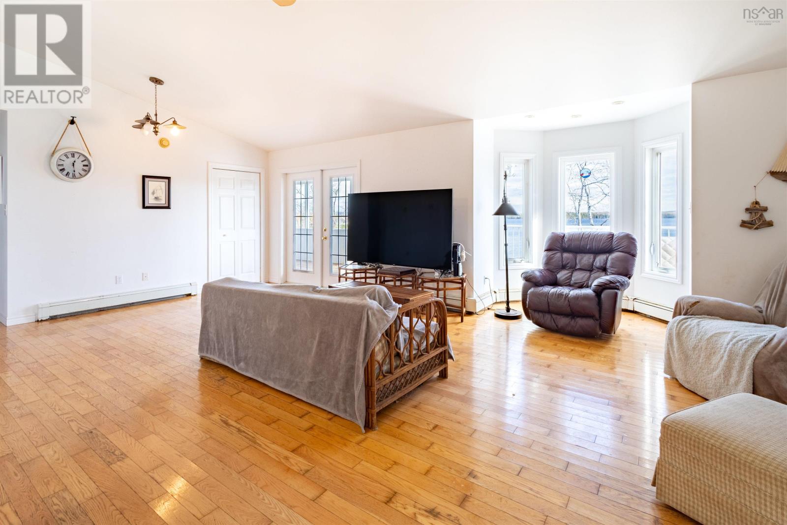 225 Maple Drive Drive - 16
