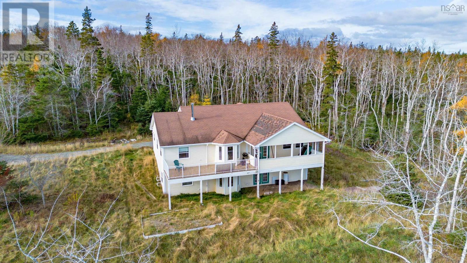 225 Maple Drive Drive - 43