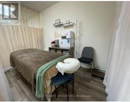 6 - 297 Lakeshore Road E, Oakville, ON L6J1J3 Photo 10