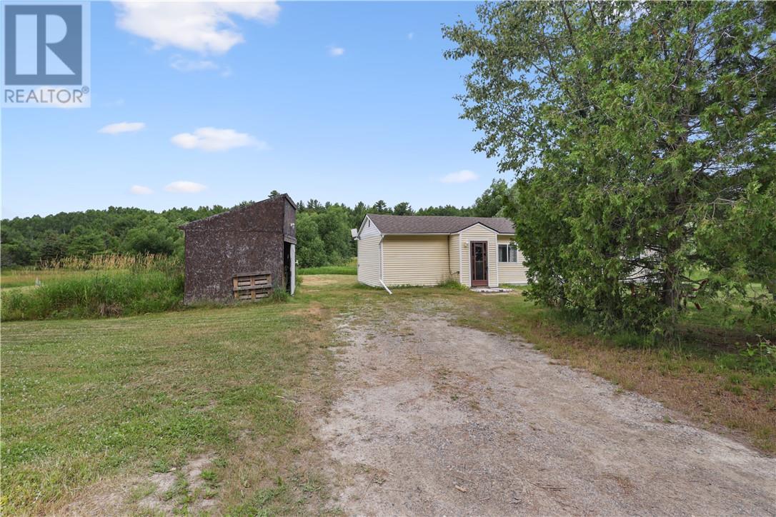 41 GRAHAM Road - 16