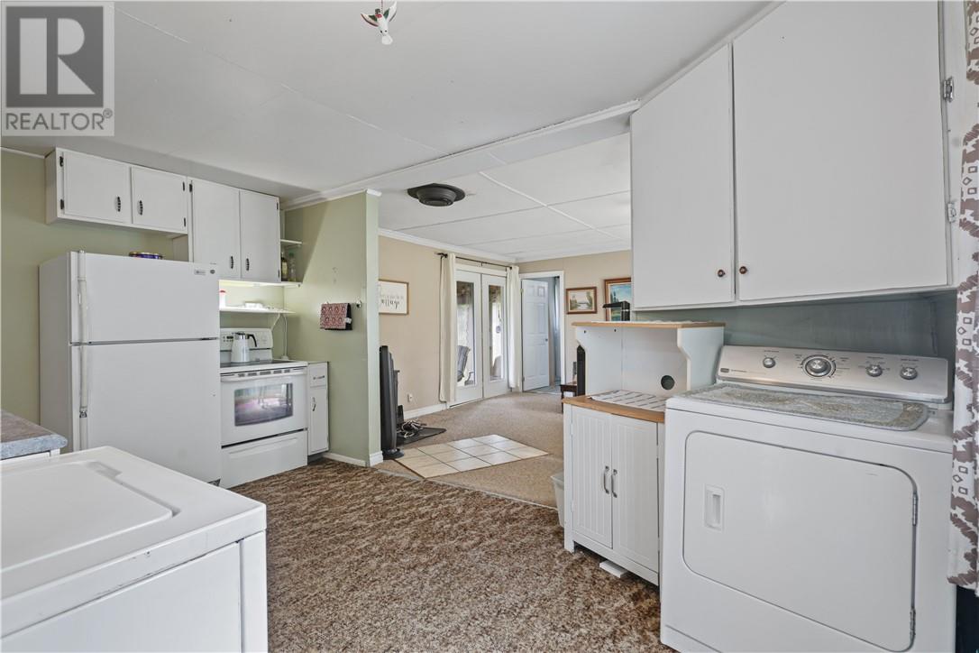 41 GRAHAM Road - 22