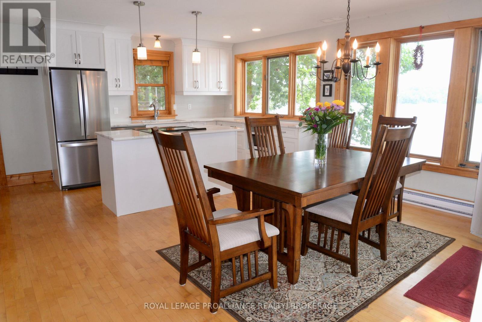 6079 CARLETON DRIVE - 15