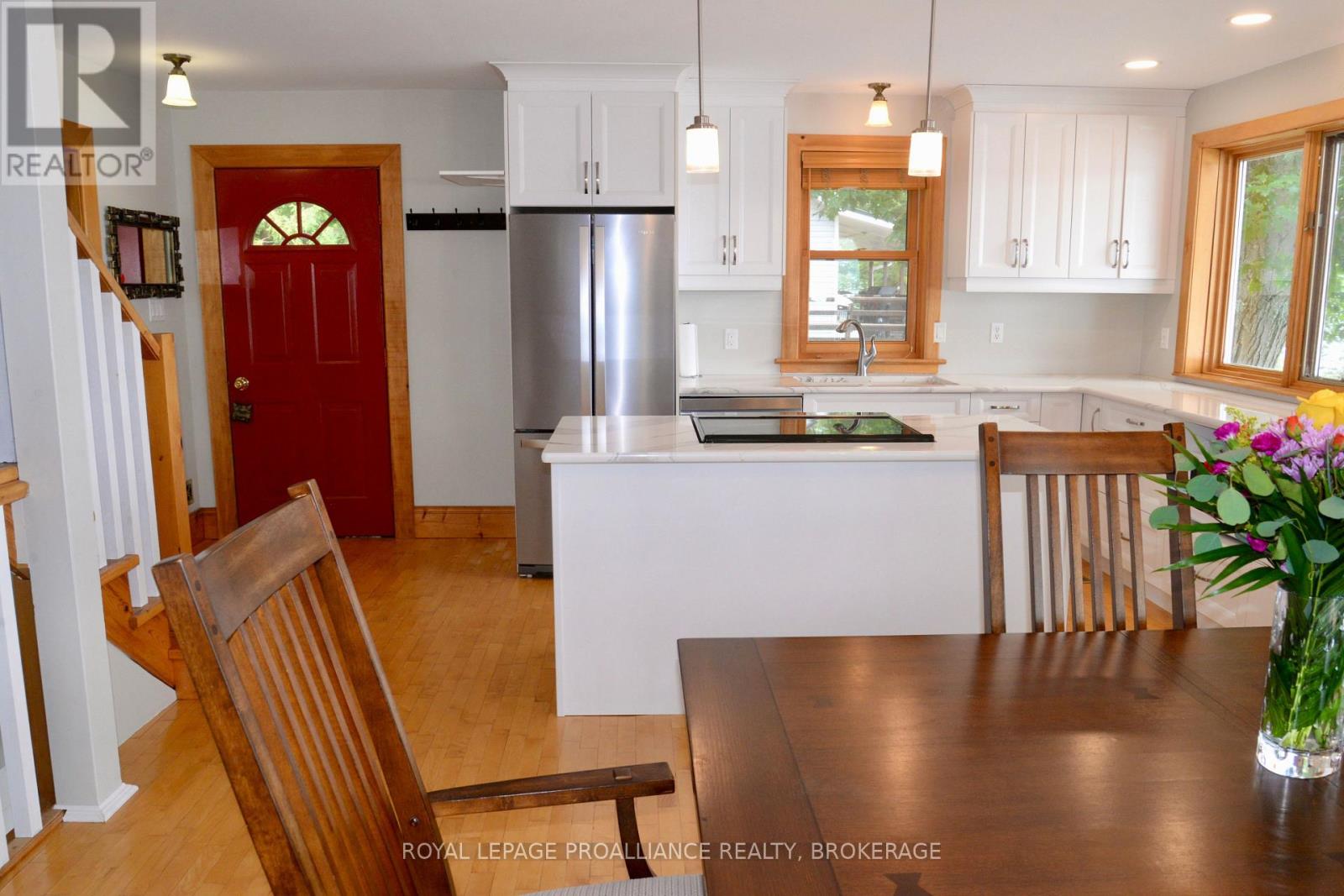 6079 CARLETON DRIVE - 16