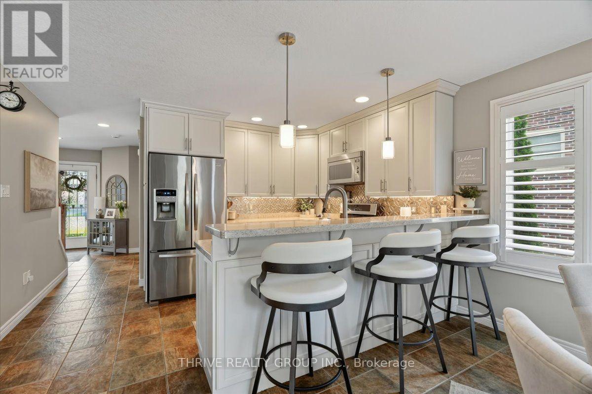 1571 BLACKMAPLE CRESCENT - 13