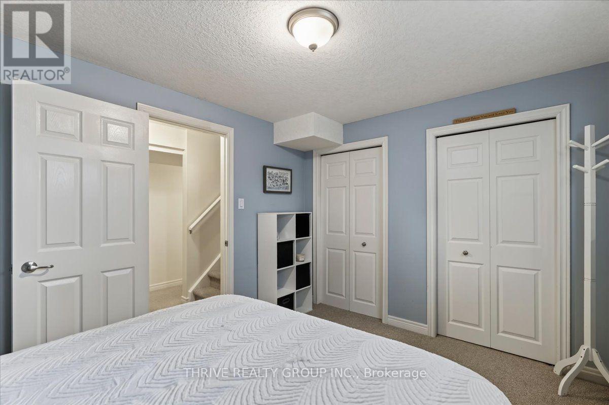 1571 BLACKMAPLE CRESCENT - 30