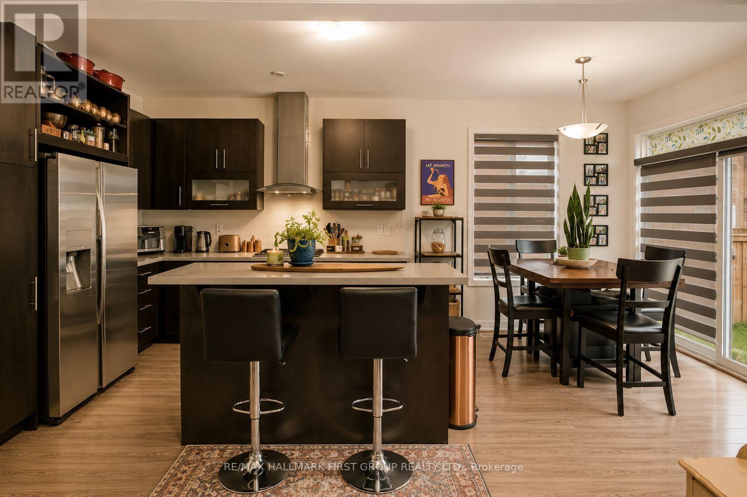 142 VANIER STREET - 11