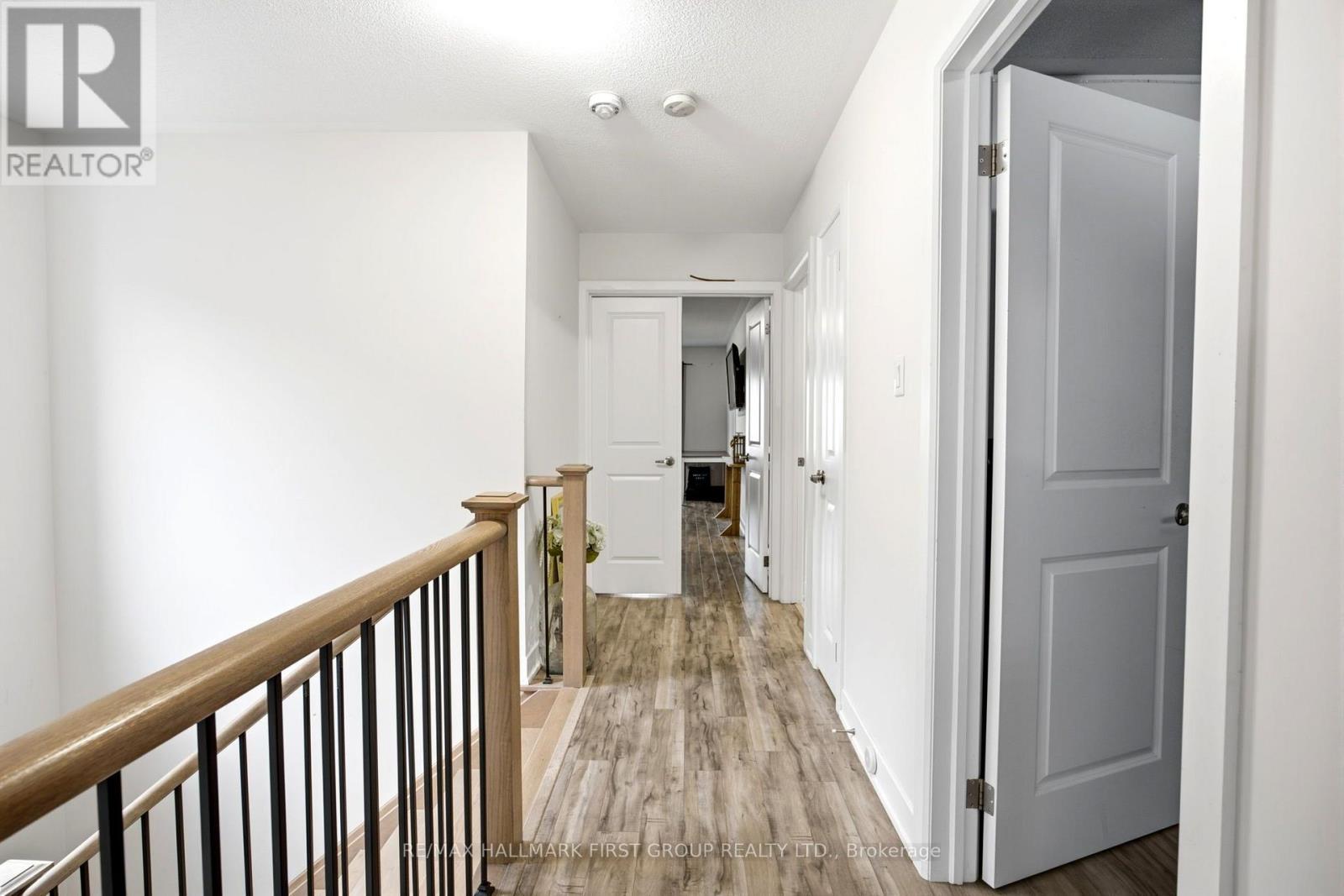 142 VANIER STREET - 14