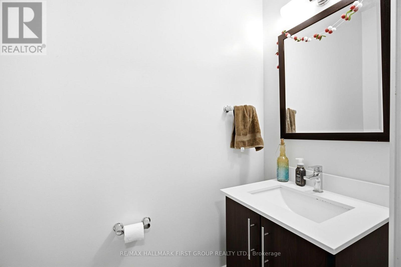 142 VANIER STREET - 23