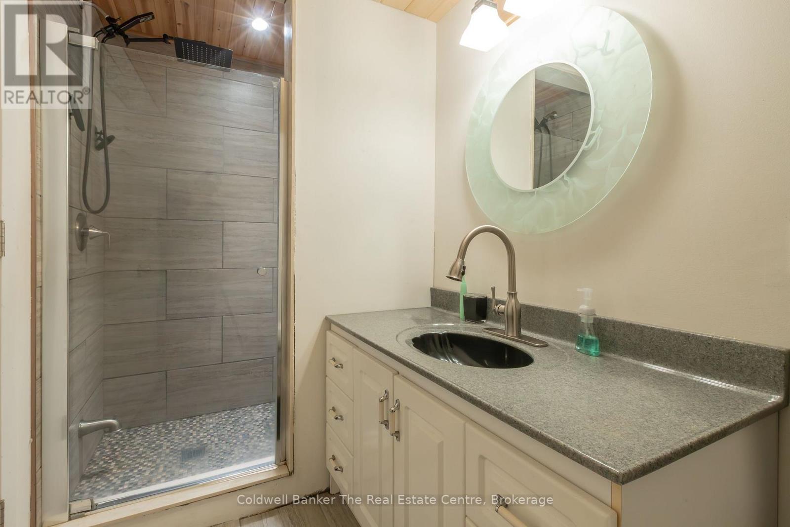 78 GLENCAIRN CRESCENT - Image 26