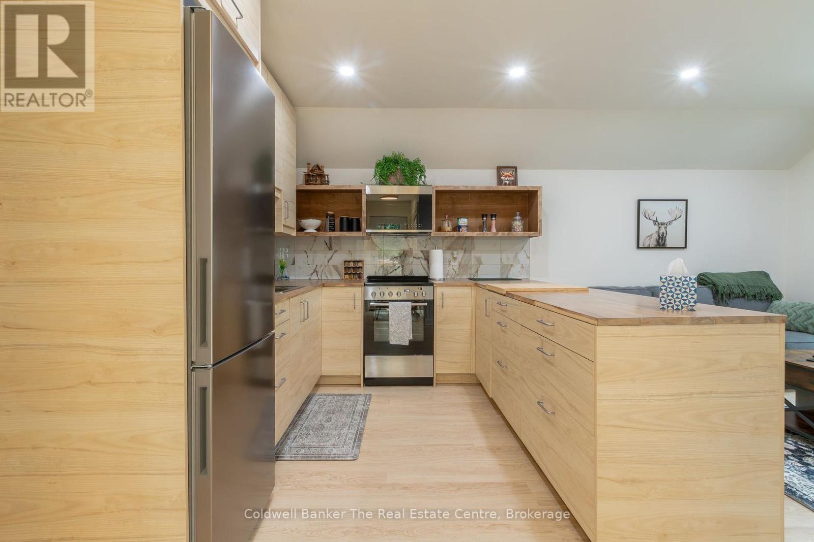 78 GLENCAIRN CRESCENT - Image 36