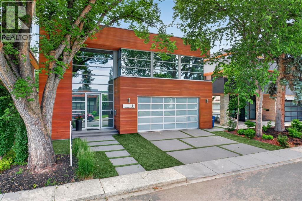 31 Windsor Crescent SW - 1