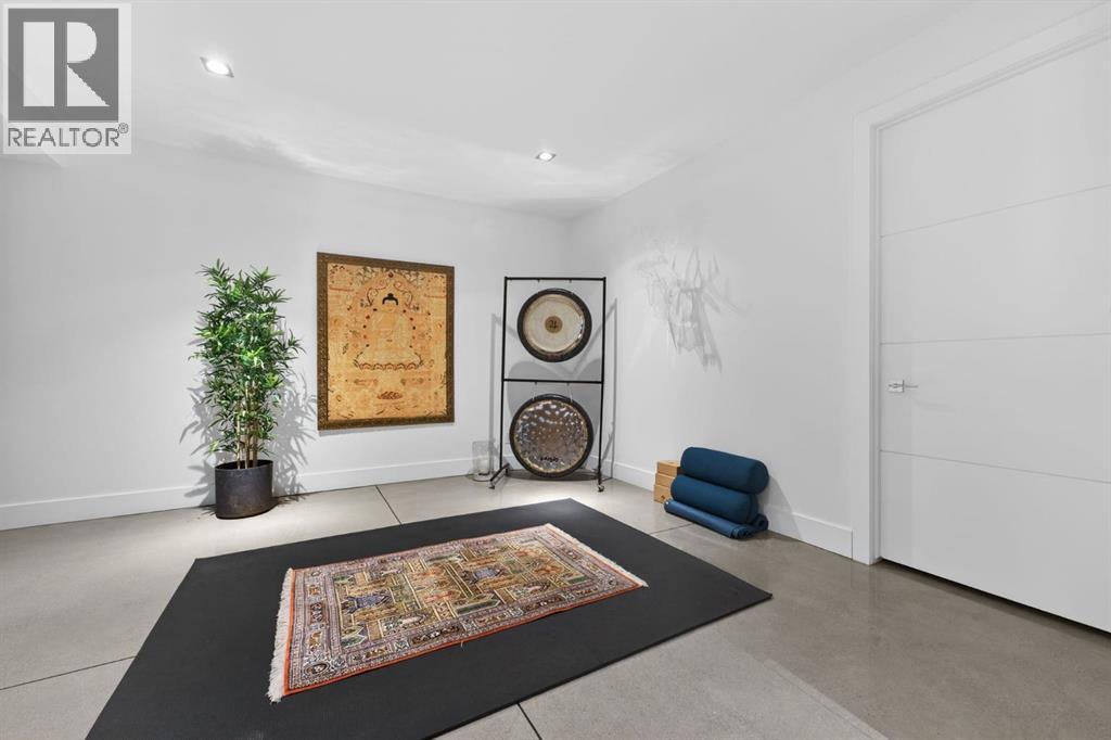31 Windsor Crescent SW - 24