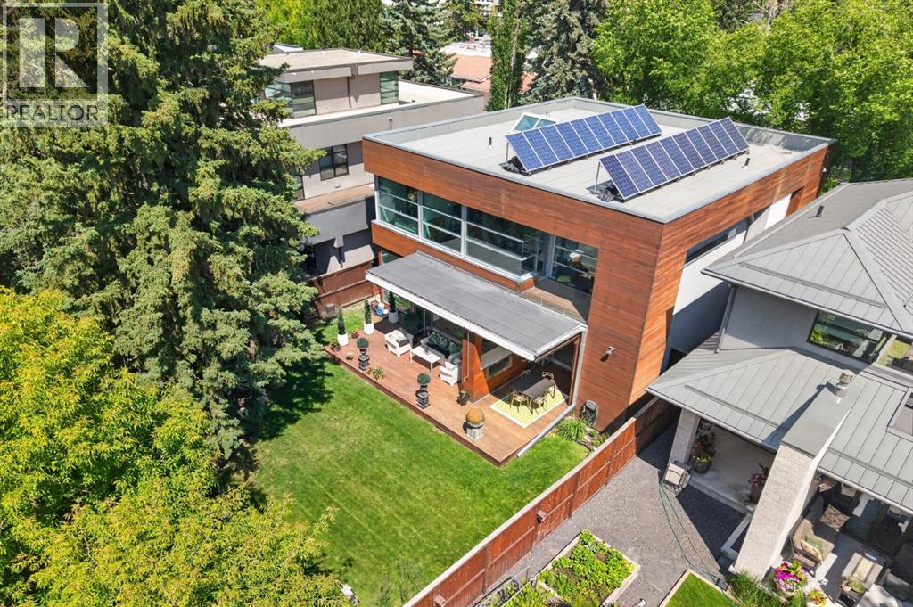 31 Windsor Crescent SW - 34