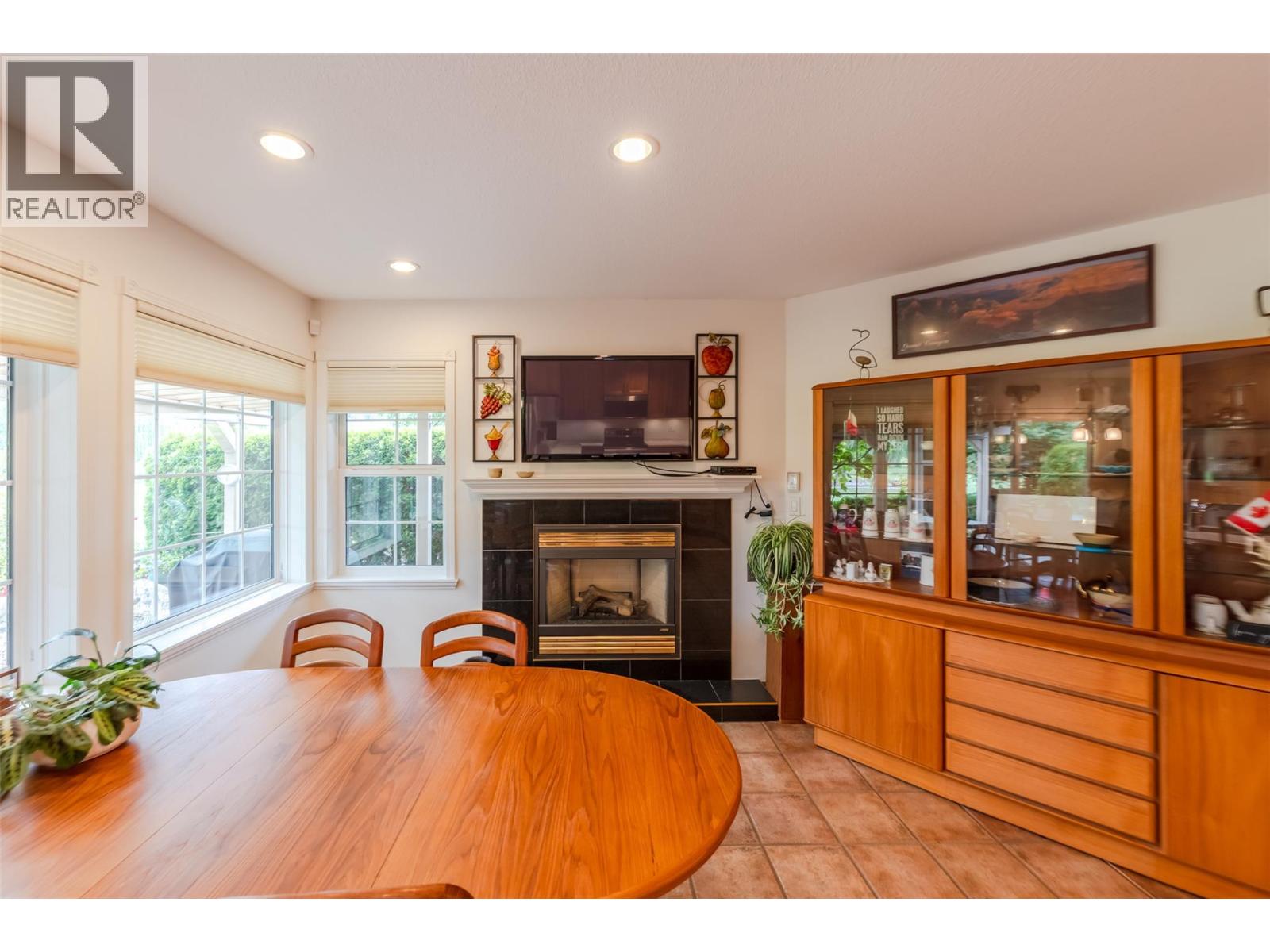 #110 801 Comox Street - 12